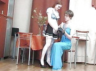 What the FUCK is this? sissy rich boy cross-dress