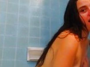 OLD CHUBBY PinkMoonLust TEASE Hairy Girl Running Water Stream Faucet Bathtub: She Puts Water on Clit