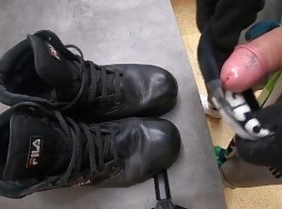 Cumshots on black Fila Grunge mid