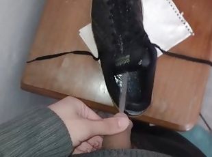 Piggy man pissing in his adidas