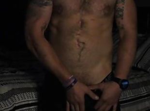 Fit tatted guy jacking off to porn with big dick