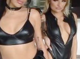 Tate mari, Amatori, Lesbiana, Slobozita, Bdsm, Picioare, Blonda, Babardit, Britanic, Latex