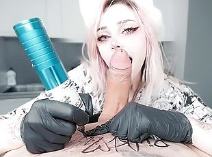 Hot blowjob during a home tattoo. Both painful and pleasurable - pinkloving ????