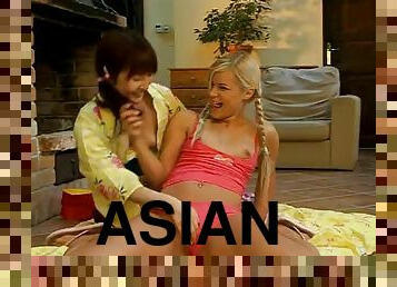 asiatisk, lesbisk, tonåring, fingerknull, blond, asiatisk-tonåring