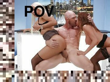Bald Guy Tastes And With Johnny Sins, Luna Star And Alexis Fawx