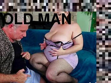 Old man cums on Bunny De La Cruzs big busty tits after good sex with BBW