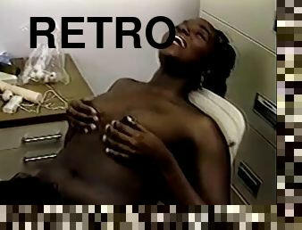 Lez Retros 10