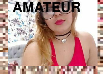 Sexy bigass girl masturbate on live cam