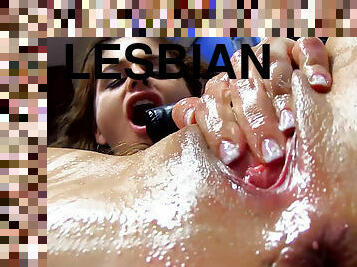 nyrkkinainti, sukkahousut, pissaaminen, pillu-pussy, lesbo-lesbian, pornotähti, kolmisin, täydellinen, ajettu, märkä