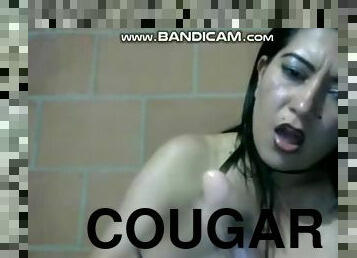Colombian hoez: cougar squirt for me