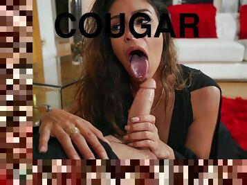 Gorgeous cougar Katana Kombat gets banged with passion