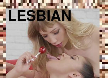 sayang, lesbian-lesbian, muda-diatas-18, teransang, sangat-indah