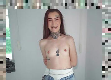 amcık-pussy, güzellik, oral-seks, bakış-açısı, genç-18, yaramaz, dövme, küçük-memeler