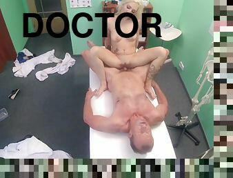 posisi-seks-doggy-style, kantor, vagina-pussy, amatir, sayang, blowjob-seks-dengan-mengisap-penis, dokter, kamera, pengintipan, sperma