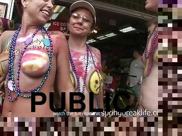 Wild Girls In Key West - Public Nudity