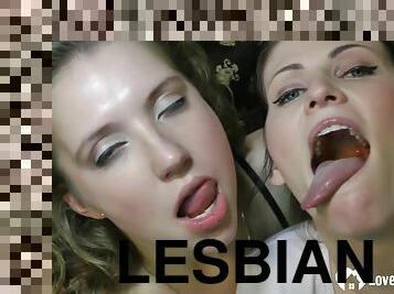 amatööri, typykät, lesbo-lesbian, kotitekoinen, suuteleminen, ilkeä, itsensä-paljastelu