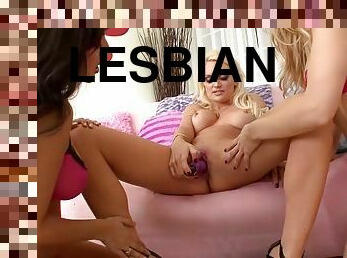 Lesbians having nasty threesome porn