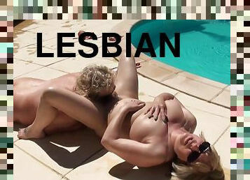 ציצי-גדול, בחוץ, סבתא-לה, לסבית-lesbian, אמא-שאני-רוצה-לזיין, בלונדיני