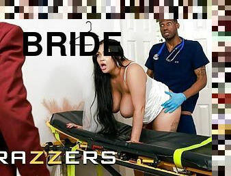 BRAZZERS - Mick Blue Catches His Bride Ashlyn Peaks Fucking Hollywood, Ends In An Epic Threesome