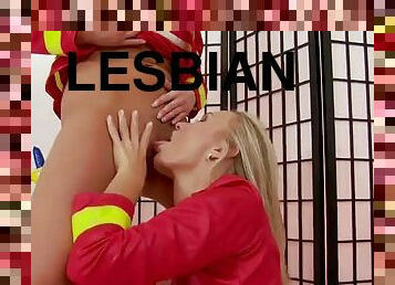 orgasmo, lesbiana, juguete, estrella-del-porno, con-los-dedos, zorra, rubia, afeitada