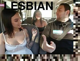 bunaciuni, lesbiana, adolescenta, bruneta