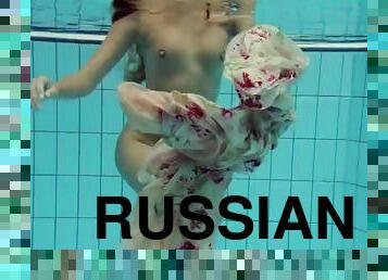 купання, волохата, на-свіжому-повітрі, публічно, росіянка, мила, басейн, душ, брюнетка, під-водою