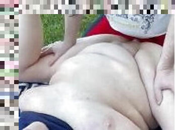 Creampie in the park (PUBLIC OUTDOOR CREAMPIE)