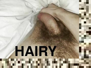 Wanking my hairy 18y/o cock until I cum :p