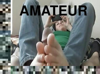 TEEN FOOTJOB