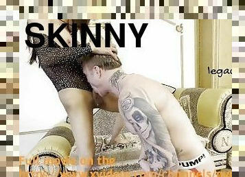 Skinny petite sexy Asian trans face fucks and fucks guys big ass anal „Magic Michel“
