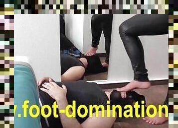 amateur, allemand, esclave, pieds, fétiche, maîtresse, domination, brunette, sucer, orteils