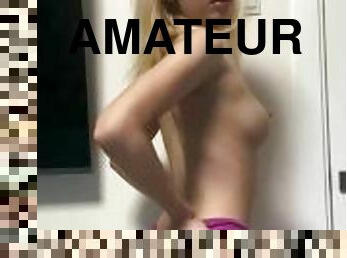 vieux, amateur, babes, jeune-18, collège, blonde, plus-agée, solo, virgin, vieux-jeune