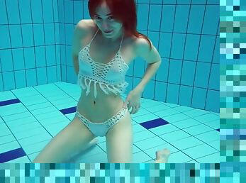 The hottest beauty Zelenkina swims naked underwater