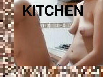 masturbation, orgasme, chatte-pussy, amateur, ébène, ados, maison, compilation, doigtage, cuisine