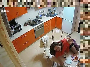 Hottest amateur couple have hard and fast action in the kitchen