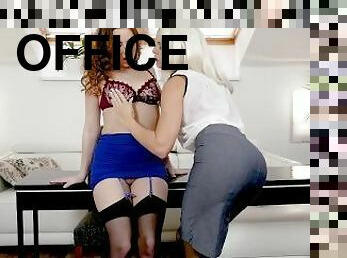 The Secretary And The Slut