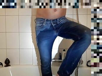 pissing, amatør, tenåring, fetisj, alene, jeans, virkelig