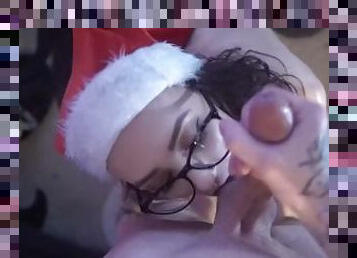 Naughty mom sucks on Santa’s balls and gets a facial