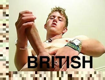 British blonde amateur Matt H cums after solo handjob