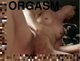 orgasm, amatör, anal, tonåring, leksak, par, fingerknull, rödhårig, pov, kåt