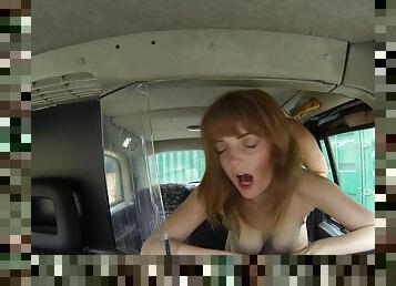 Redhead bimbo in high-knee socks gets fucked in the taxi