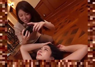 asia, ibu-dan-anak-laki-laki, jenis-pornografi-milf, gambarvideo-porno-secara-eksplisit-dan-intens, ibu, jepang, creampie-ejakulasi-di-dalam-vagina-atau-anus-dan-keluarnya-tetesan-sperma, sudut-pandang, saudara-perempuan, belanda