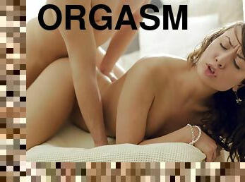My First Really Anal Orgasm - (4k Full Hd Experience)