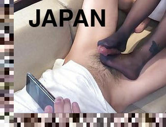 amateur, ejaculation-sur-le-corps, japonais, pieds, bas, point-de-vue, culotte, ejaculation, hentai, branlette-avec-les-pieds