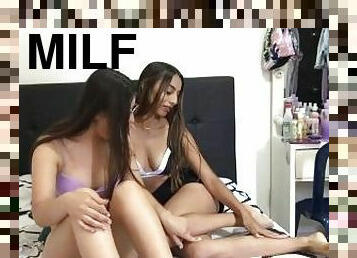 klitoris, orgazmas, putytė, mėgėjai, mažulės, lesbietės, milf, miela-cute, smulkutė, brunetė