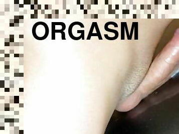 besar-huge, orgasme, cumshot-keluarnya-sperma, kotor, sperma, seorang-diri, ruang-olahraga, penis