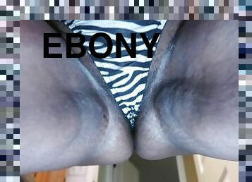 mayor, coño-pussy, negra-ebony, negra, bragas, vieja, húmedo, exhibicionismo