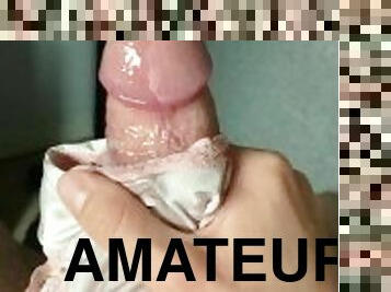 amateur, ejaculation-sur-le-corps, énorme-bite, branlette, culotte, ejaculation, solo, bite