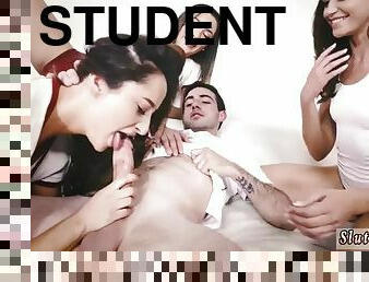 orgia, impreza, studentki, robienie-loda, nastolatki, hardcore, gwiazda-porno, seks-grupowy, college, brunetka