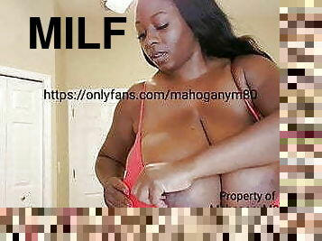 payudara-besar, besar-huge, jenis-pornografi-milf, hitam, wanita-gemuk-yang-cantik, normal, amerika, payudara, besar-besaran, bikini